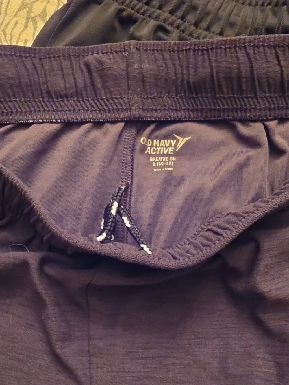 Old Navy pairs soft